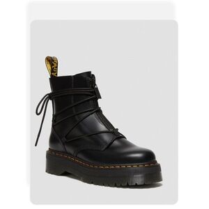 Dr. Martens Black Women's Boots Jarrick II Laced Leather Platform 7